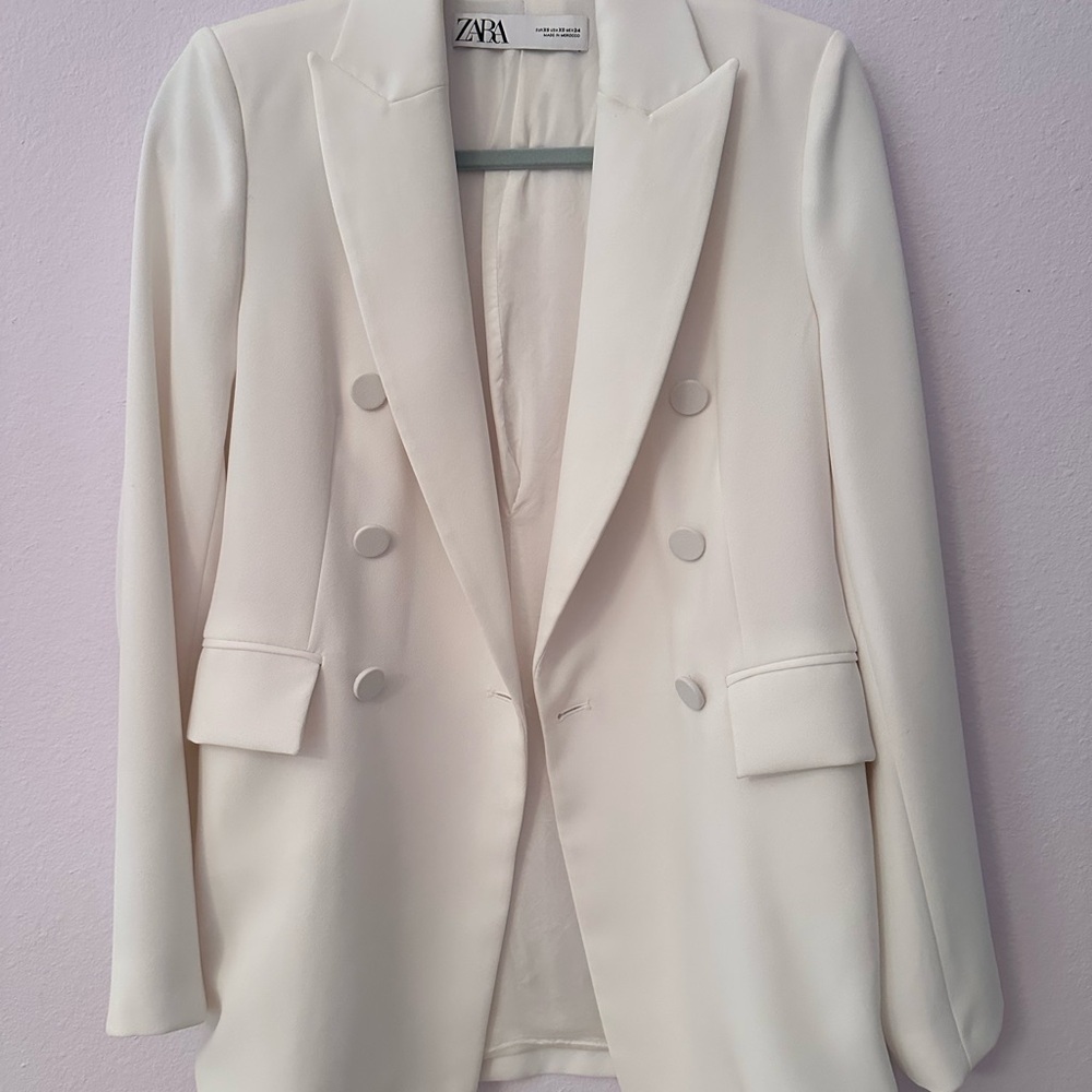 Zara Women's Cream Blazer